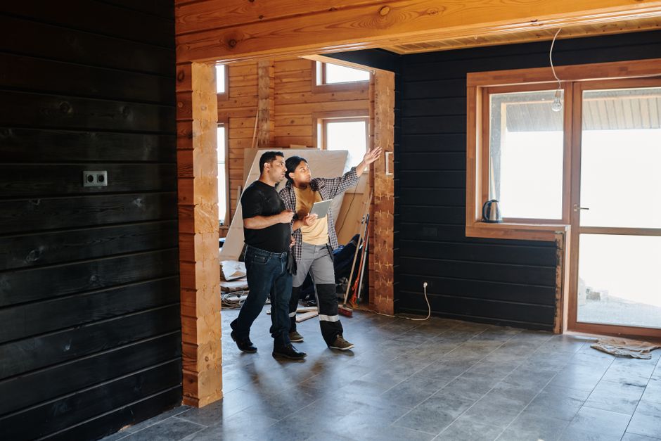 Contractor performing a bathroom remodel